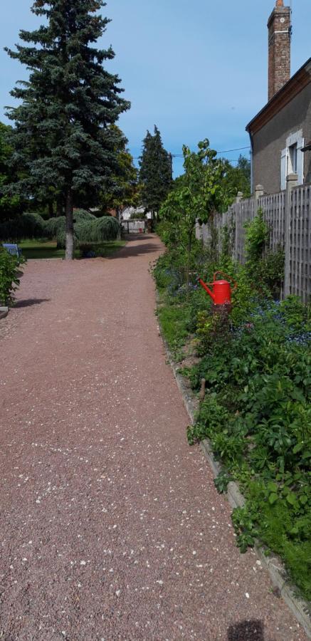 Chambre D'Hote Chez Liz Bed & Breakfast Maslives Exterior photo